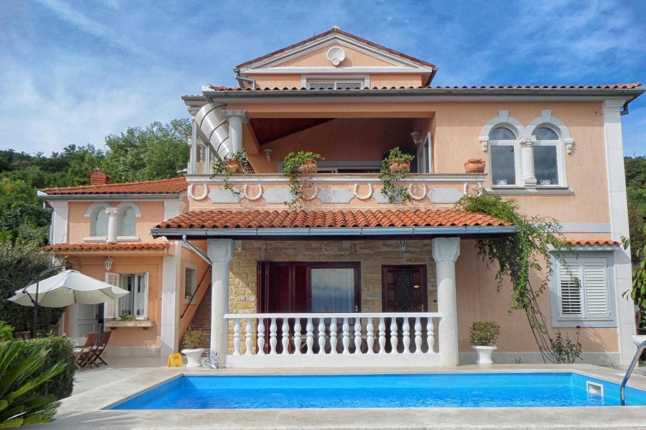 Family Friendly Apartments With A Swimming Pool Lovran, Opatija - 14178 Ngoại thất bức ảnh