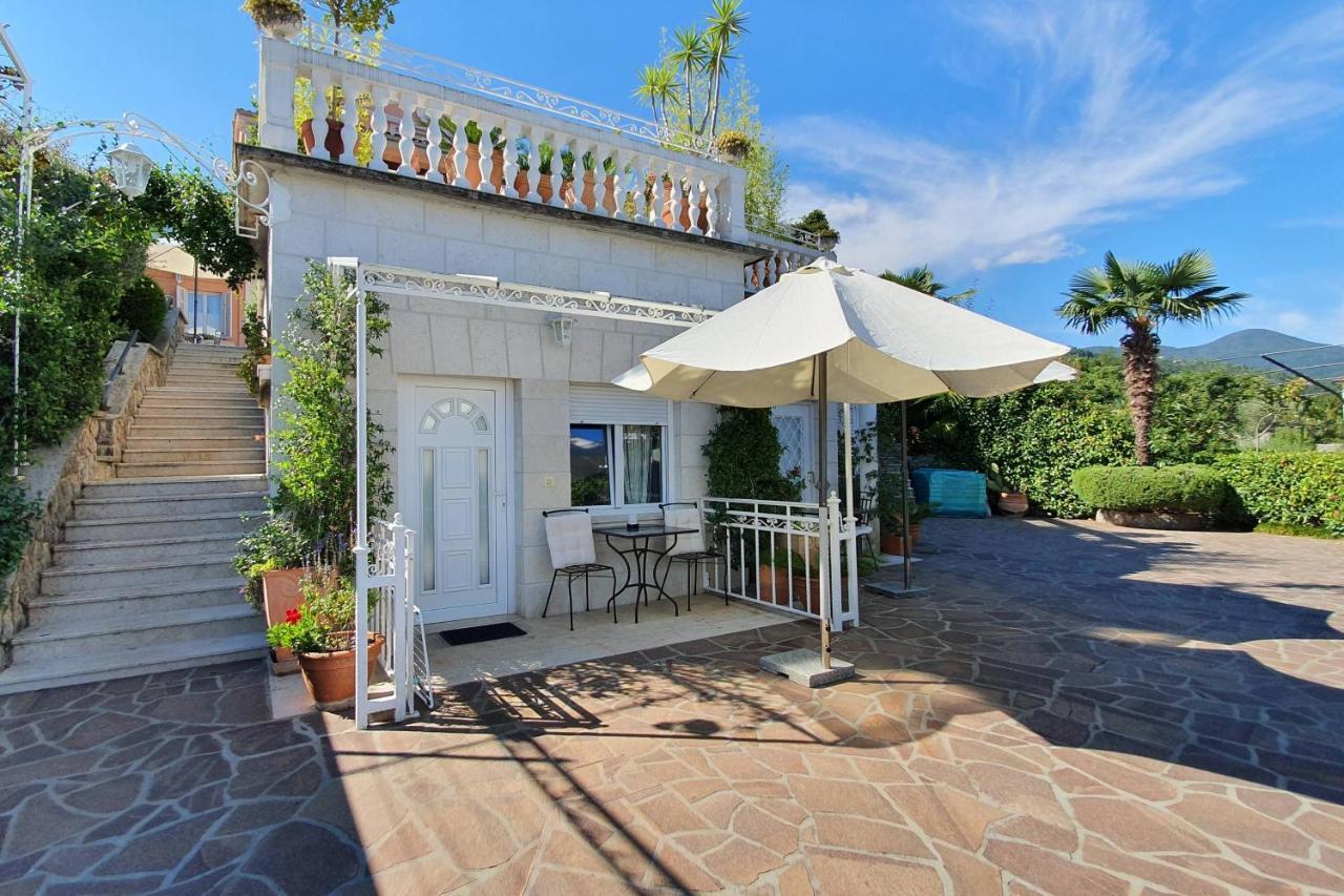 Family Friendly Apartments With A Swimming Pool Lovran, Opatija - 14178 Ngoại thất bức ảnh