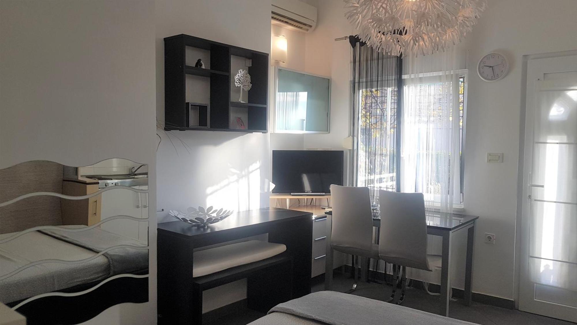 Family Friendly Apartments With A Swimming Pool Lovran, Opatija - 14178 Ngoại thất bức ảnh